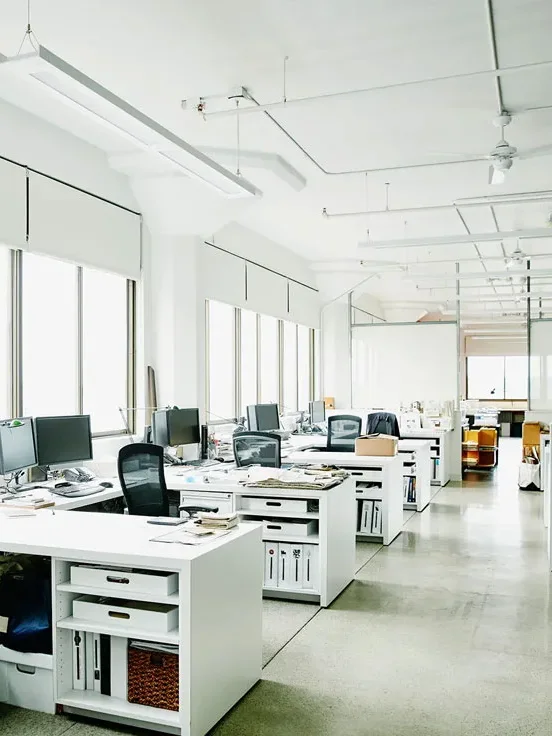 Clean office in Escondido